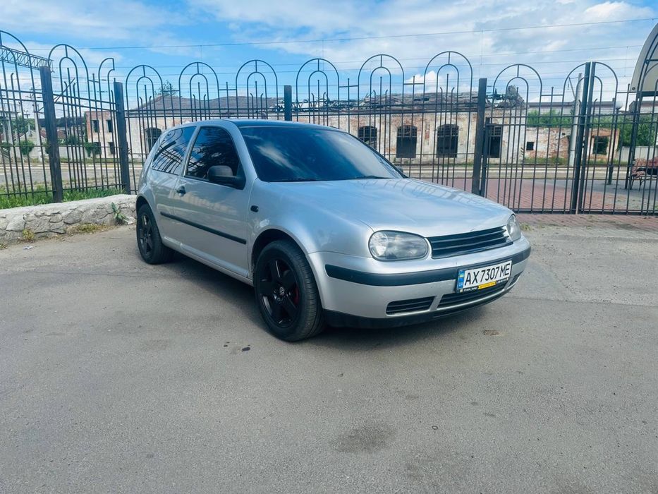 Volkswagen Golf  4 1.6