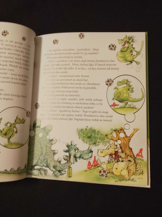 Sceny z życia smoków Beata Krupska