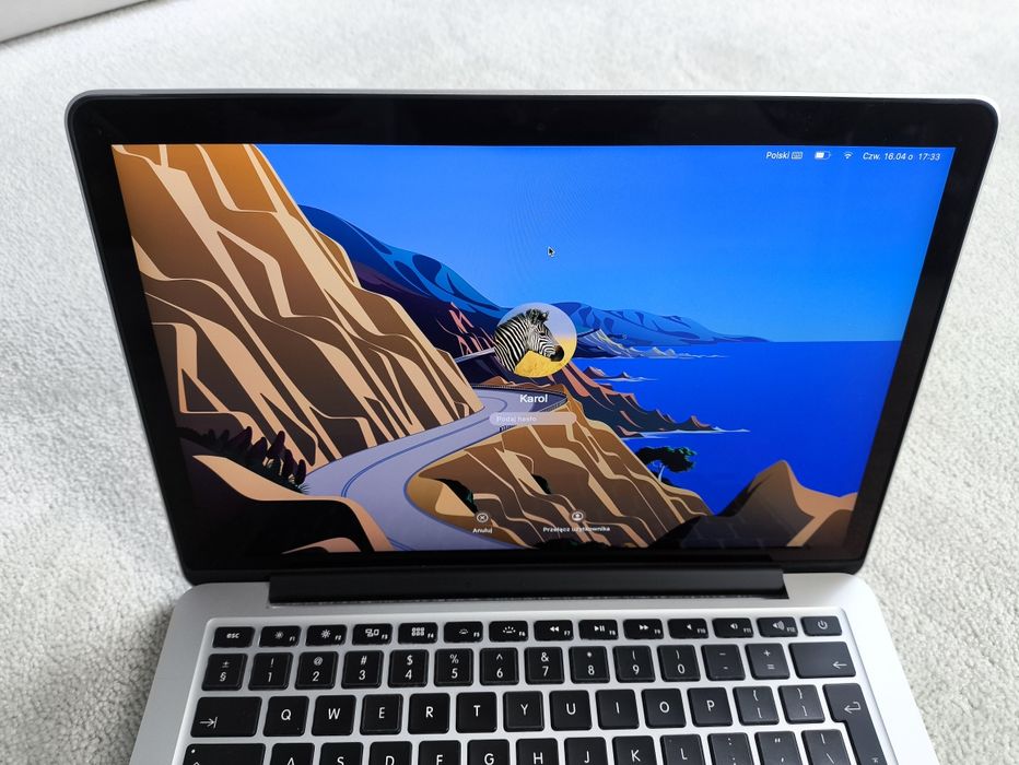 MacBook Pro 250Gb ssd jak nowy bateria laptop super stan