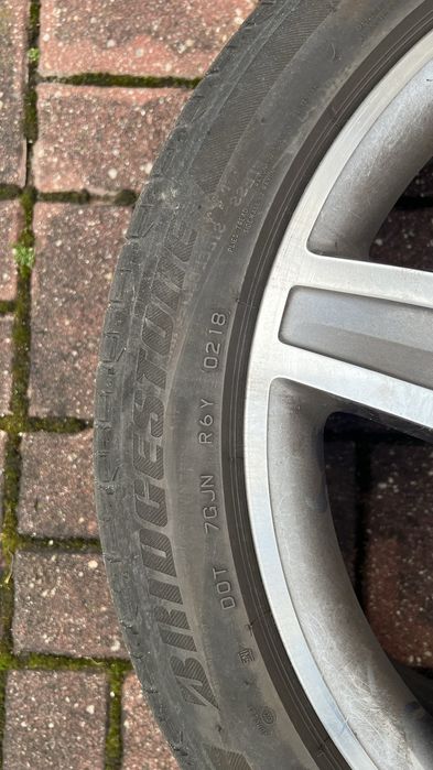 Koła Mercedes-Benz OEM 19 AMG 8JX19 H2 ET43.5 GLA