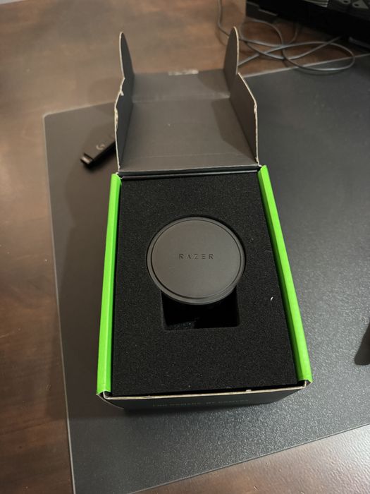 Webcam Razer Kiyo Pro + Suporte articulado