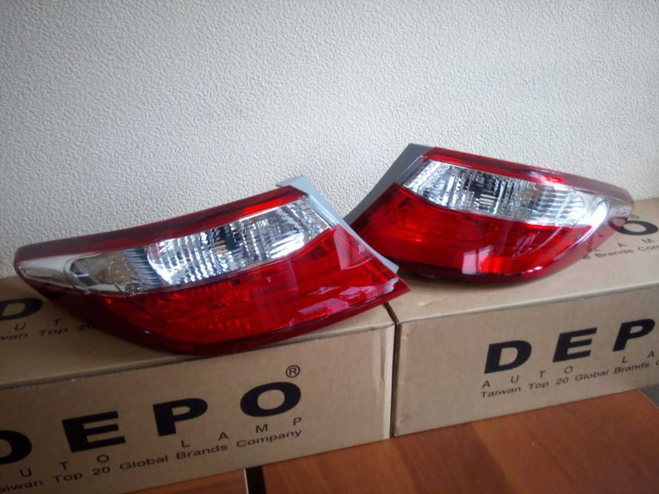 Фонарь Toyota Camry 55 USA фонари Камри 55 США 2014-2017