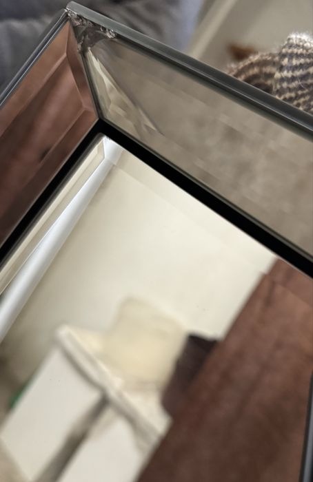 Cómoda espelhada Khonsou - Recuperada