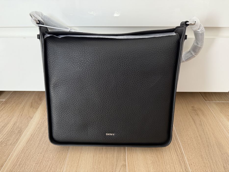 Nowa torba DKNY Akia Hobo