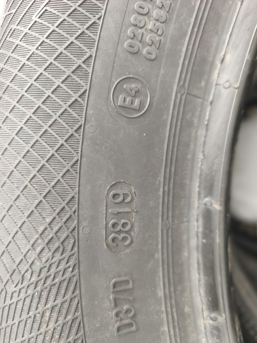 Opony zimowe Continental 225/55R17