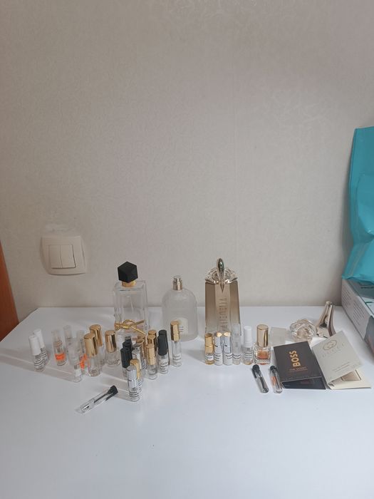 Оригінальні парфуми, флакони та атомайзери — одним лотом