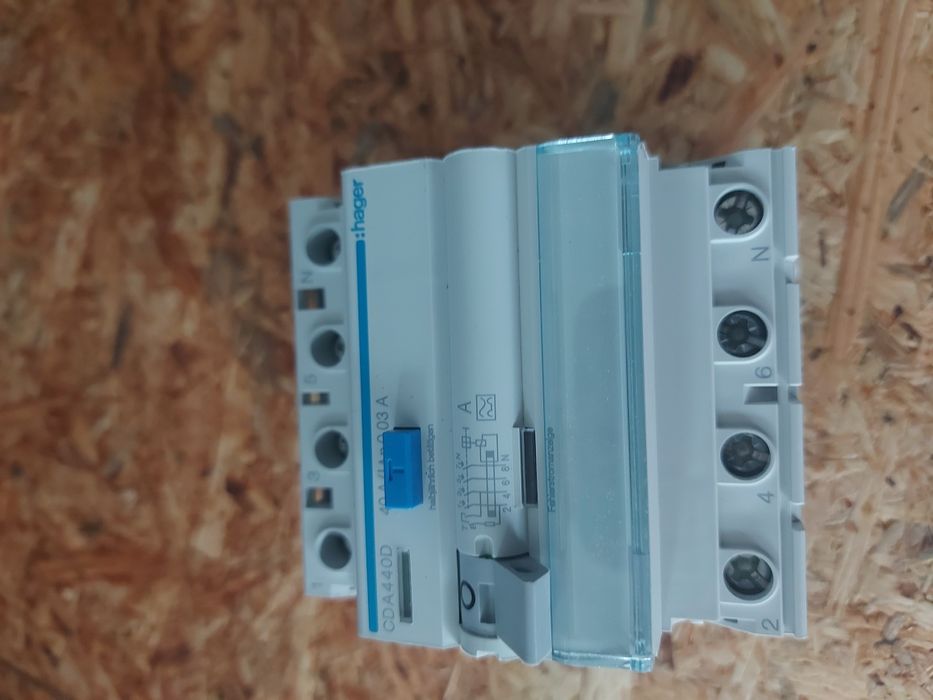 Hager CDA440D wyłącznik różnicowoprądowy 3p+n 40a 30ma