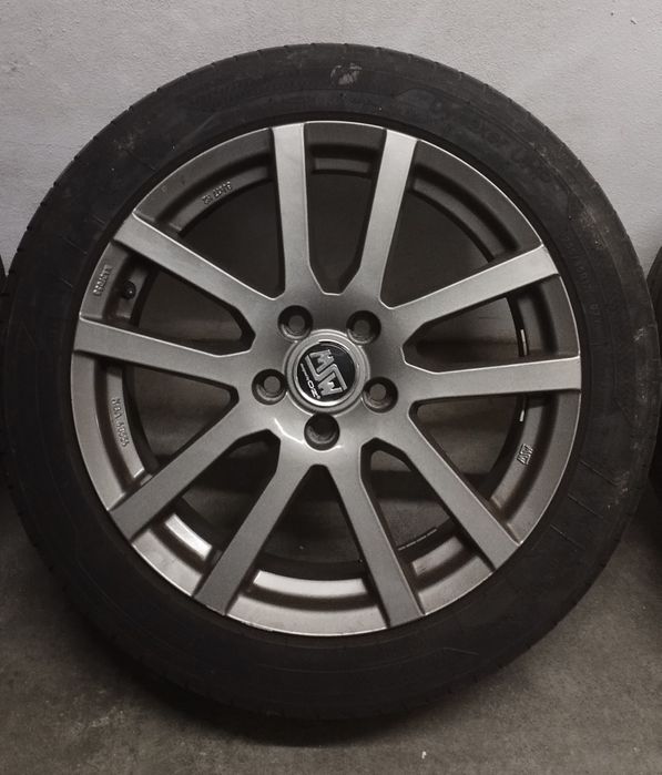 Vendo jantes MSW e pneus 17 J8