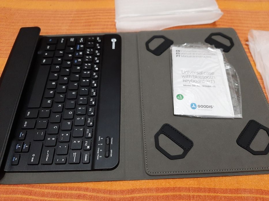 Goodis Bluetooth Keyboard for Tablet64740602828931121