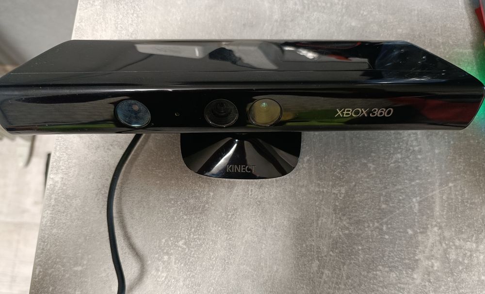 Kinect Xbox 360 — сенсор руху, повністю робочий