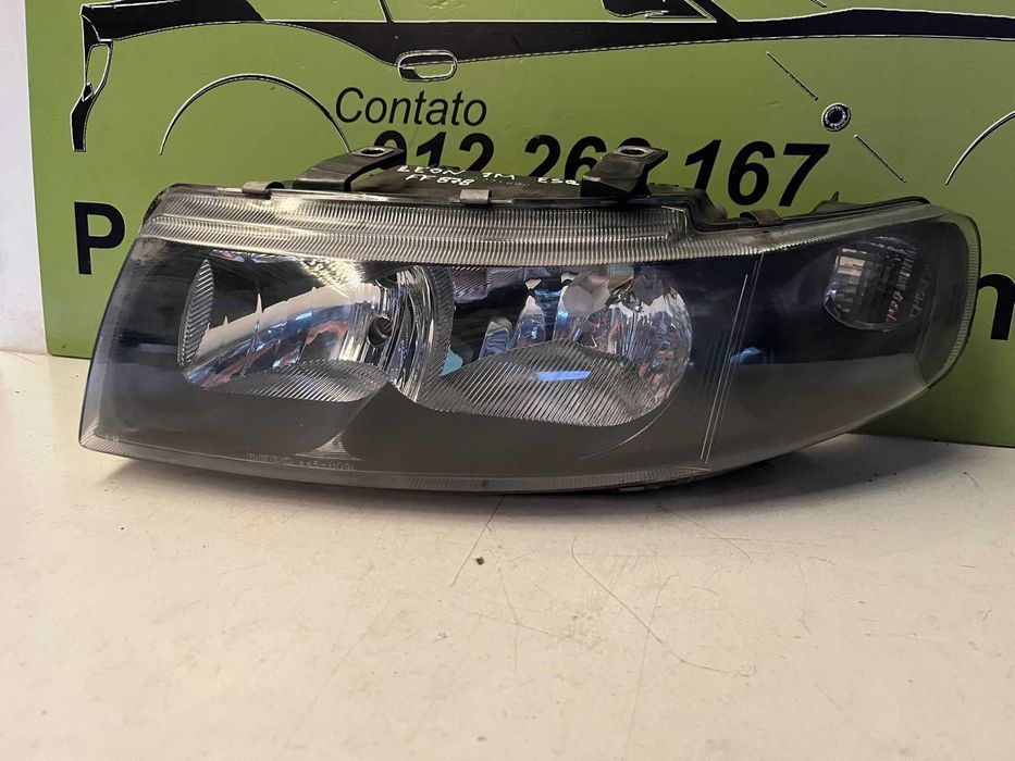 Seat Leon 1M - Farol Esquerdo - FF878