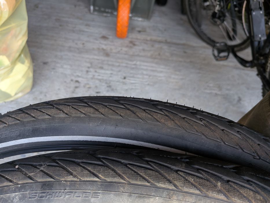 Opona Schwalbe 28x1,75 addixe g-guard