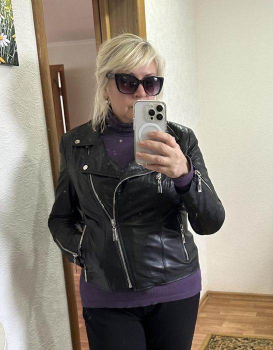 Женская кожаная косуха