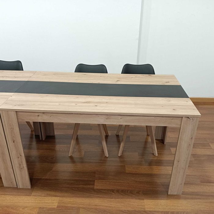 Mesa para Sala ou Escritório