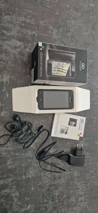 Telefon GOCLEVER Quantum 400 PLUS
