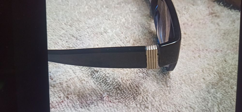 Оправы для очков.