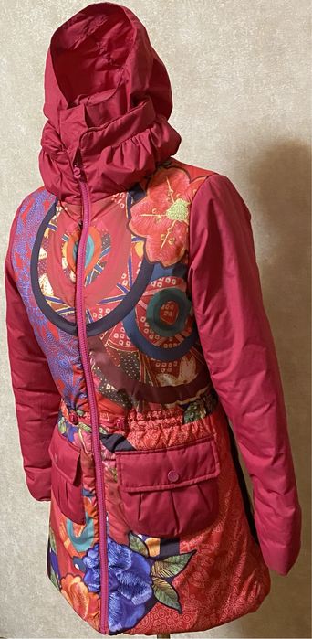 Курточка  iспанська демисезонна утеплена  для дівчинки на 10-13  років