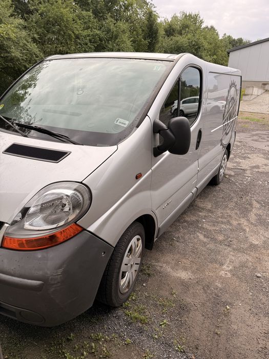 Renault trafic 2.5dci