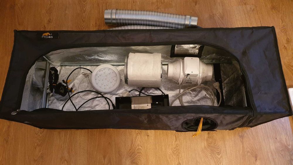 Namiot do uprawy roślin Mammoth Growtent Pro40, lampa, wyciąg +osprzęt