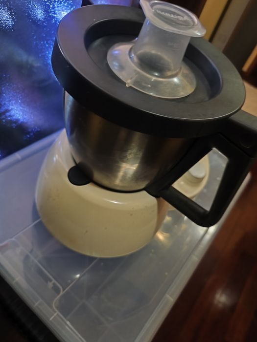 Vendo Yammi 2 com defeito