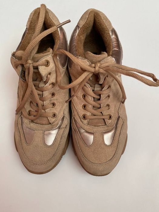 Жіночі утеплені кросівки, 36 р.