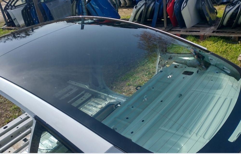 Tesla model 3 M3 Панорама Люк Крыша Скло