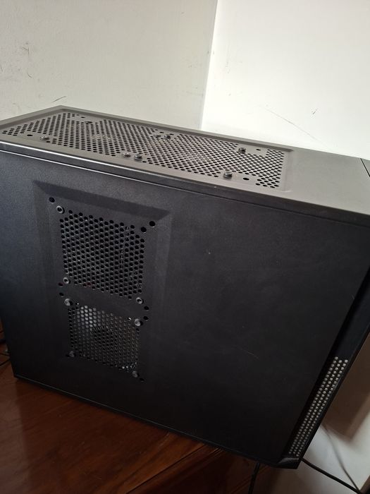 I5-4690k - GTX 970- 16gb Ram - Monitor