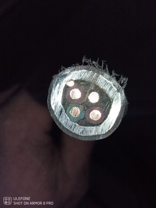 Kabel- 32 m - 4x2,5 mm2 + 1x1,0 mm2 w powłoce ołowianej