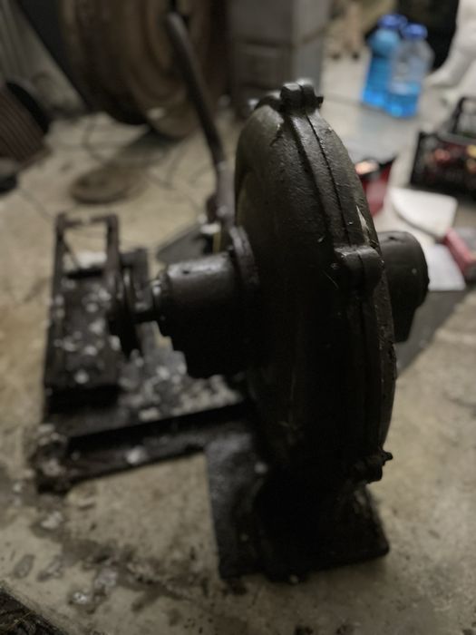 Кузня підувало вентилятор 100 кг