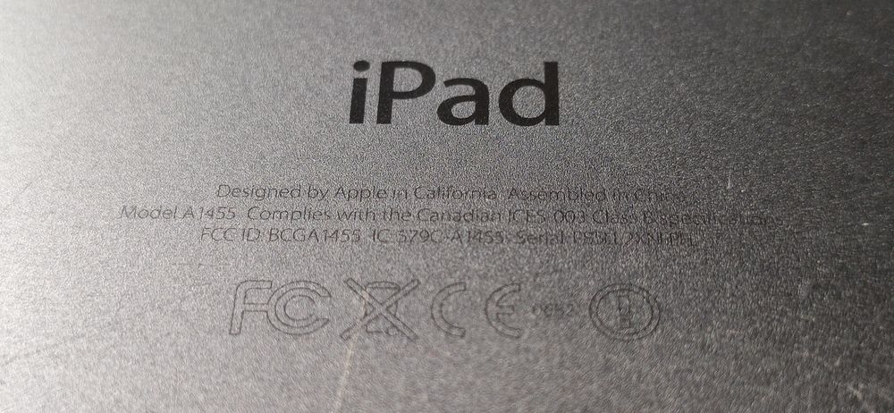 Apple iPad mini 7.9" A1455 3G + Cellular 16GB 2012