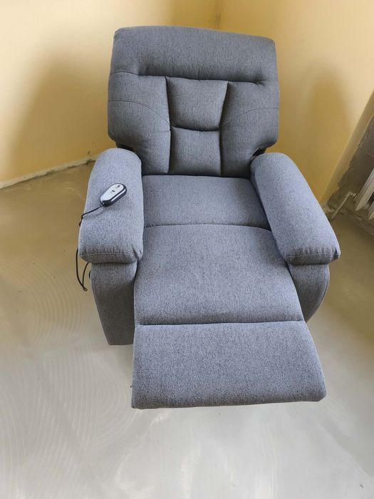 Fotel elektryczny regulowany z funkcją podnoszenia DUKE (Bodzio)