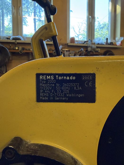 Gwintownica REMS Tornado 2000 – maszyna do gwintowania do 2 cali