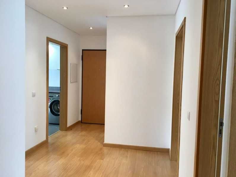 T2 recente junto Marteleira e Lourinhã