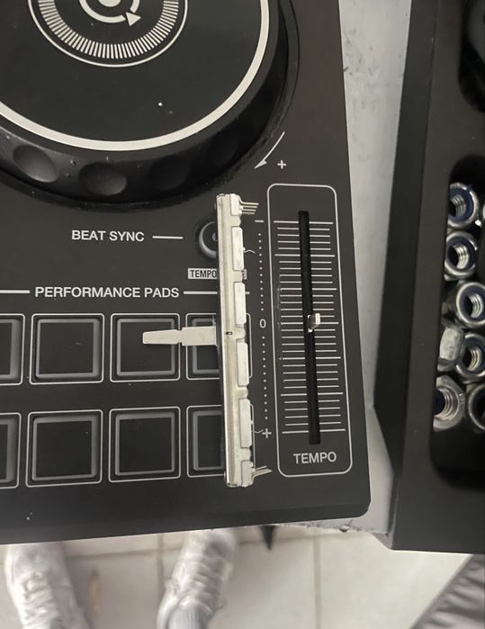 Potenciometro DCV1011 (tempo pioneer ddj 200)