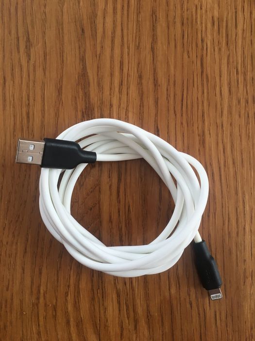 Кабель Lightning  для iPhone. 2 м