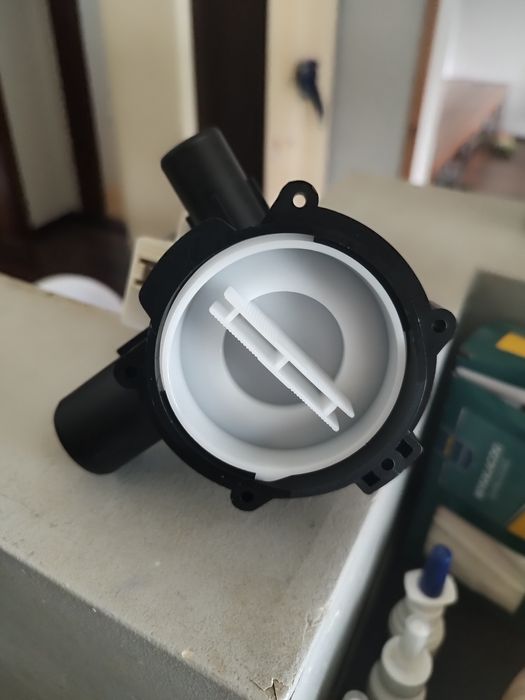 Pompka do pralki Bosch serie 4