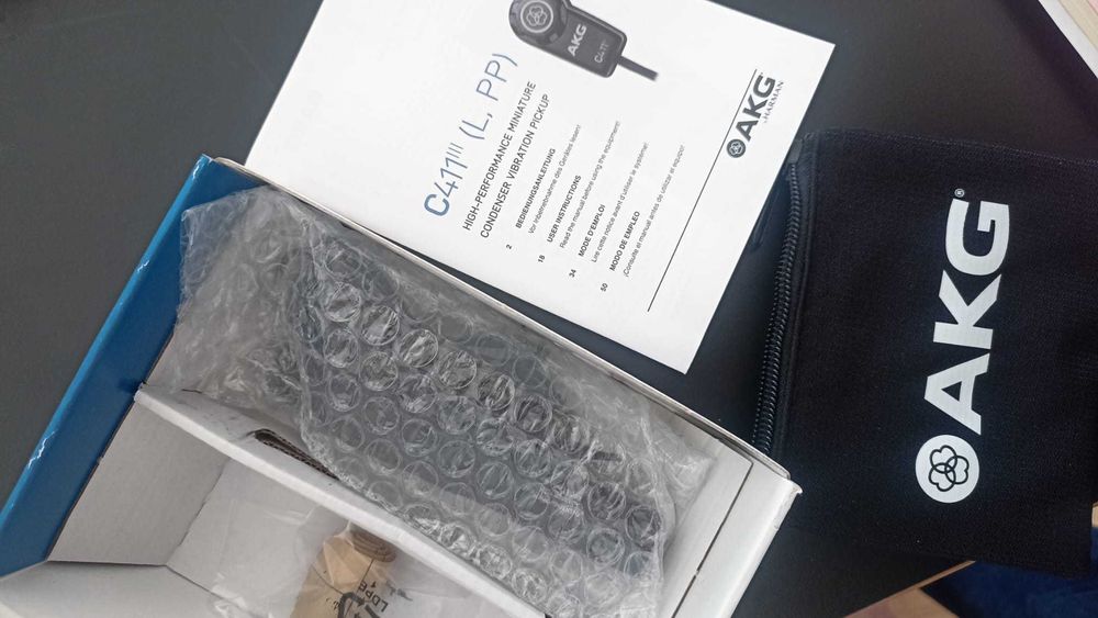 Condenser microphone