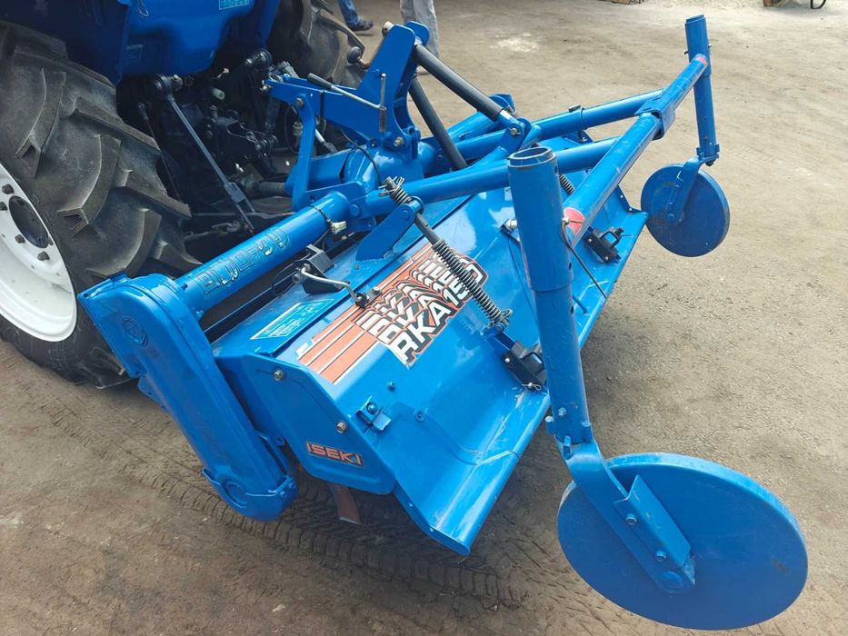 Трактор колісний ISEKI TA267F Японія