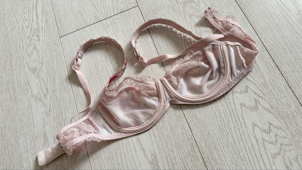 Antinea ліфчик новий 75B