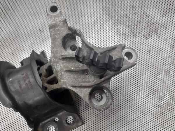 Apoio do motor RENAULT Clio IV (BH_)
