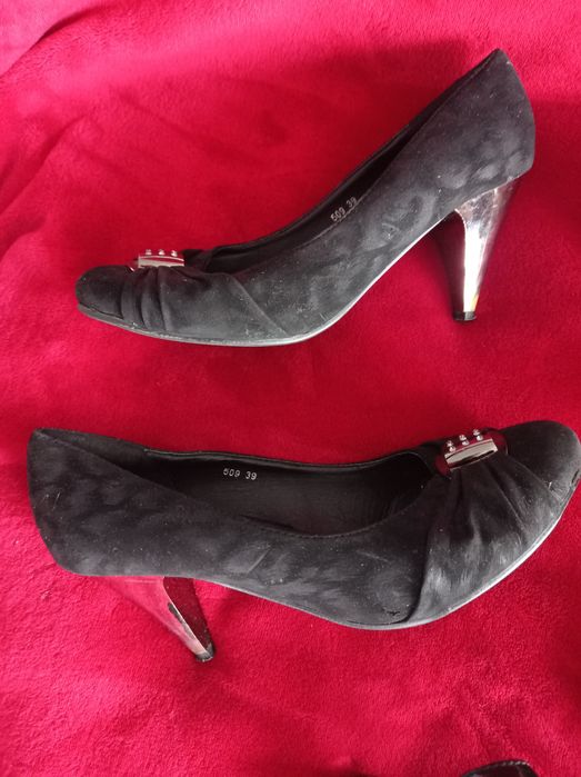 Buty szpilki damskie rozmiar 39 tanio czarne beżowe Marks Spencer