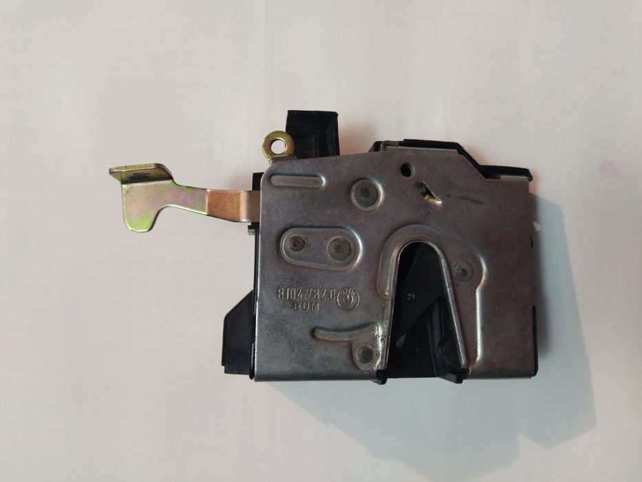 Замок двери BMW e34