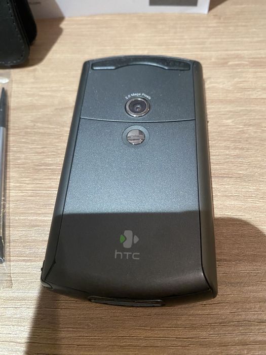 Smartphone HTC P3300 Fun iGO