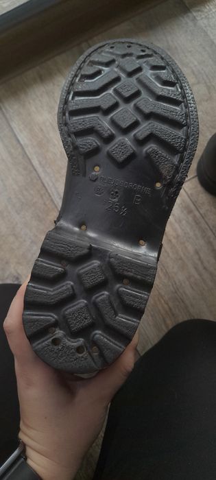 Sprzedam obuwie wojskowe