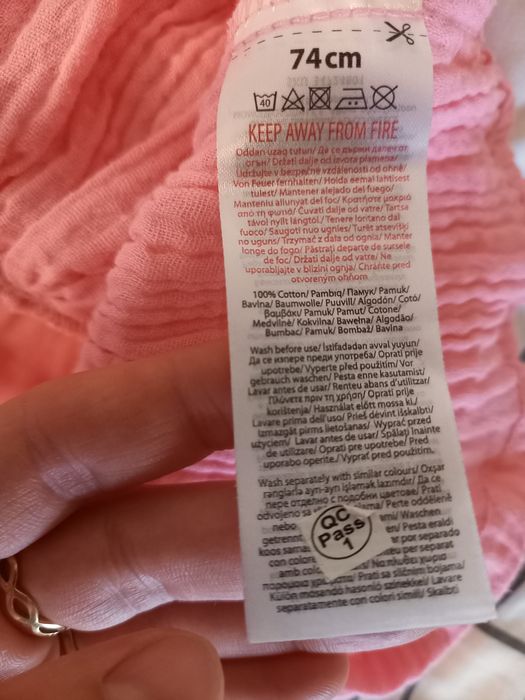 Muślinowa różowa bawełniana sukienka