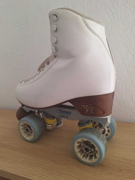 Patins 245 em bom estado
