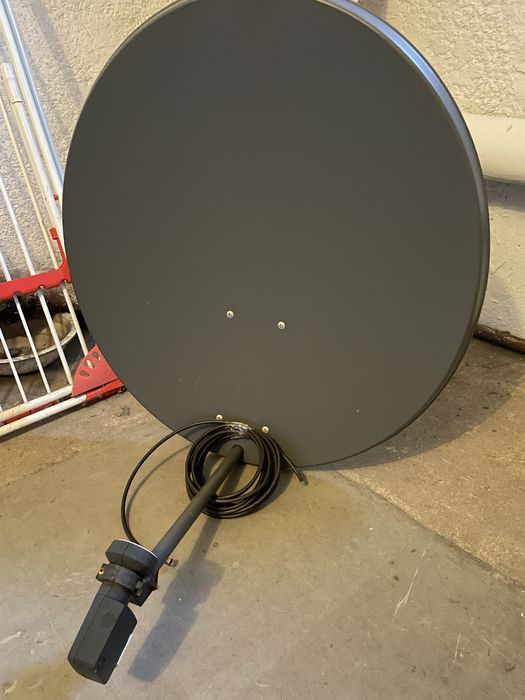Antena satelitarna Corab 80 cm, konwerter twin,kabel, uchwyt balkonowy
