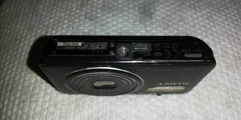Цифровой фотоаппарат Sony Cyber-shot DSC-WX50