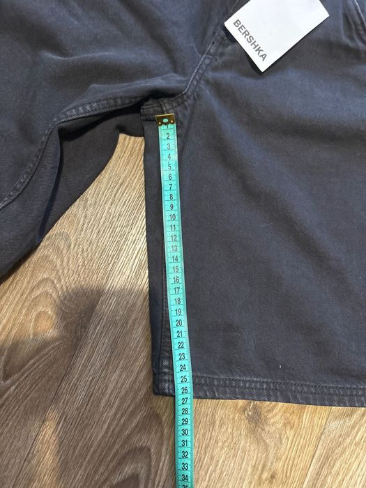 Бермуди  baggy фірма Bershka розмір 32