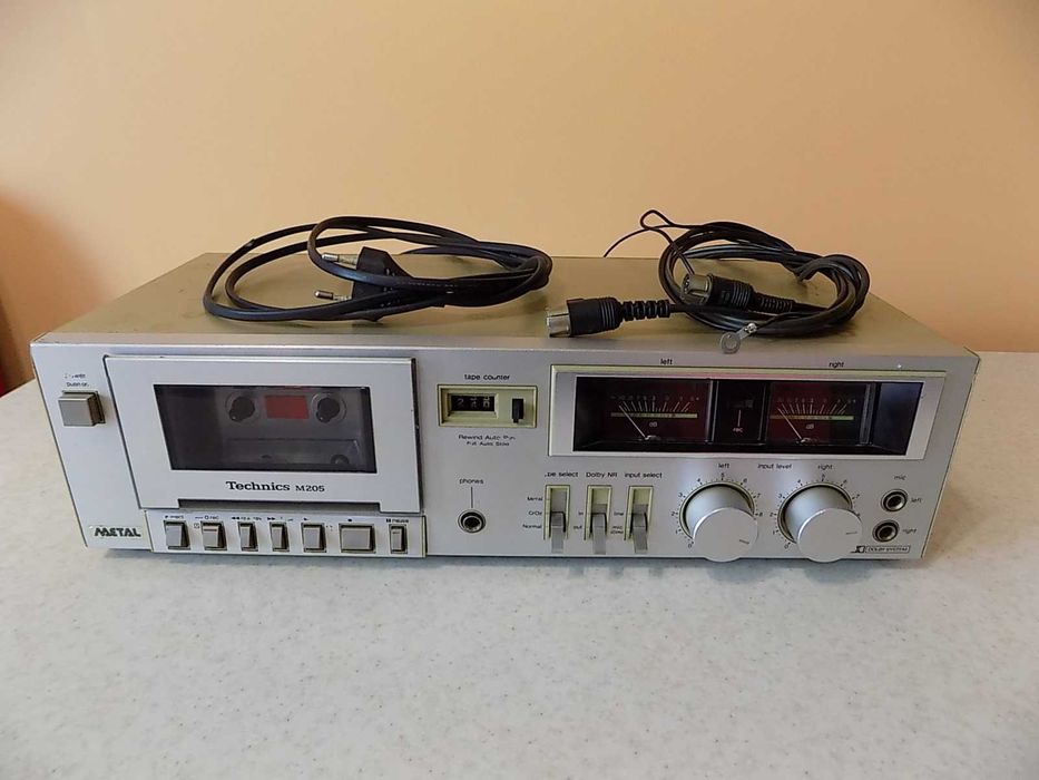 Магнитофон Technics M205